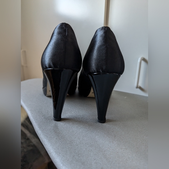 Black Italian pumps - Picture 5 of 8